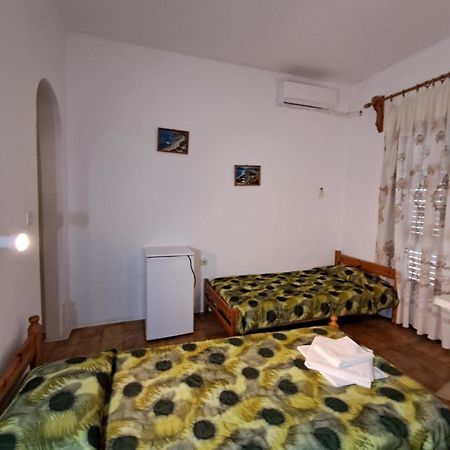 Camelia Studios Skiathos Town Exterior foto