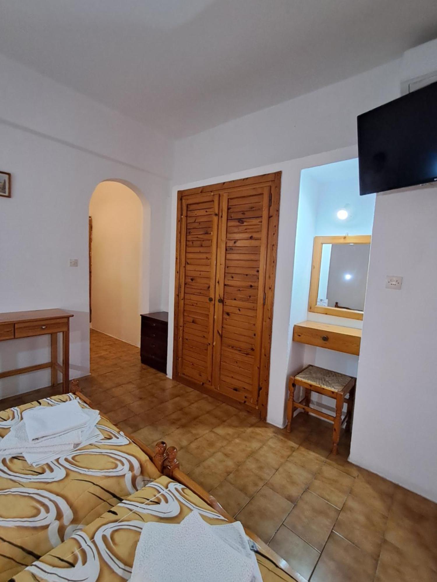 Camelia Studios Skiathos Town Exterior foto